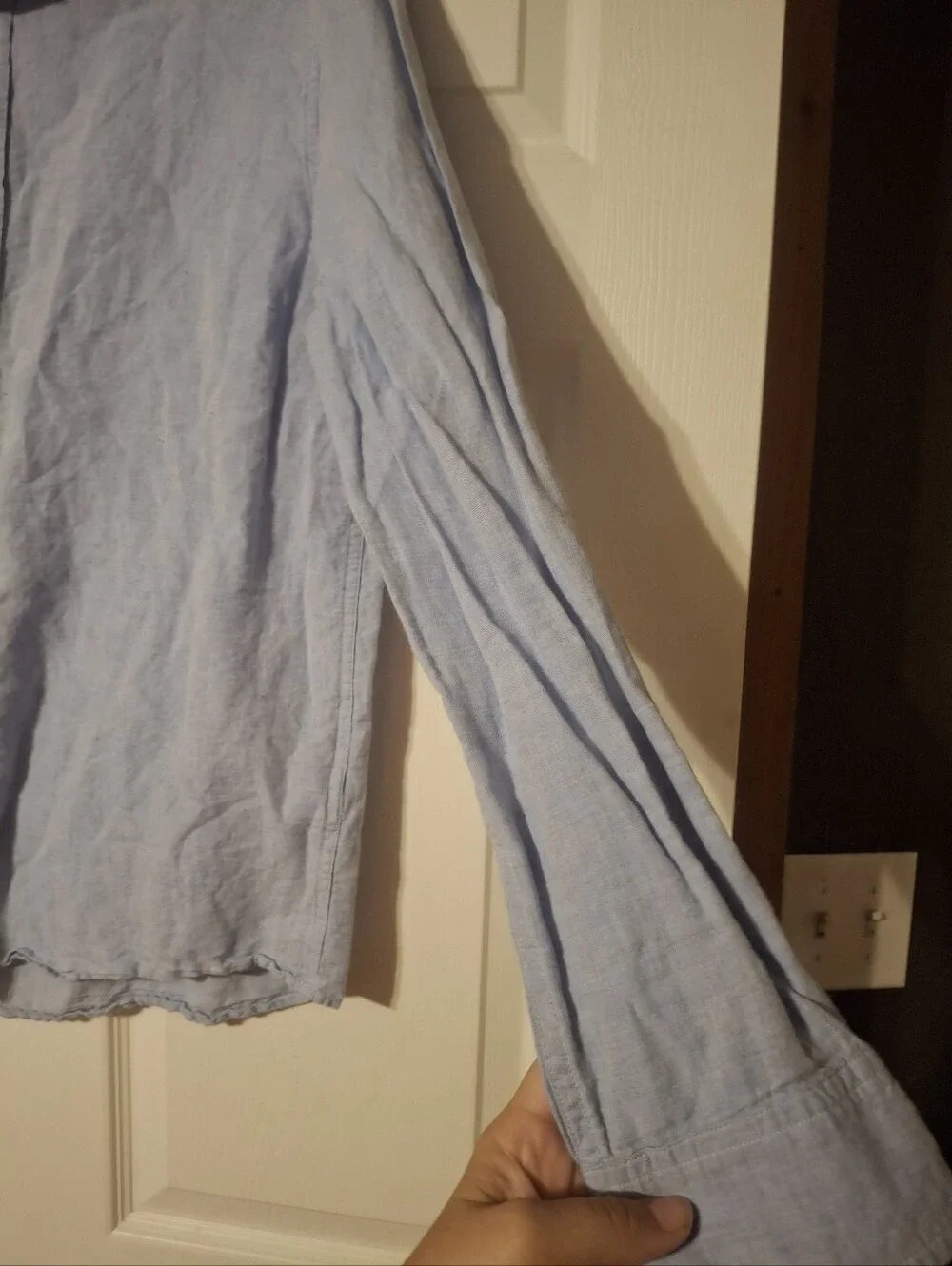 Banana Republic Men's Light Blue Casual Button-Down Shirt
